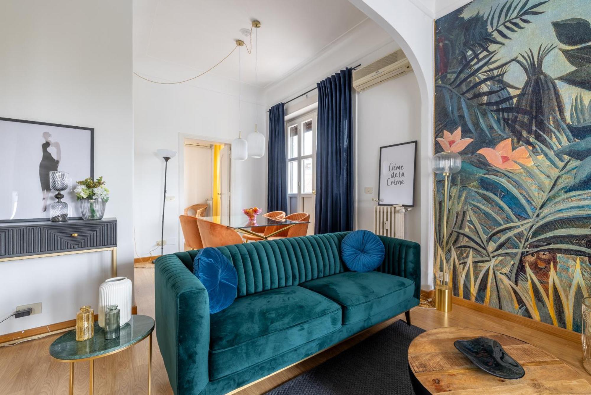 Apartment Elegant Penthouse With Terrace